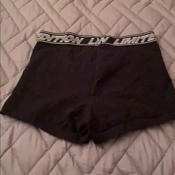 Spandex shorts - Picture 2 of 2